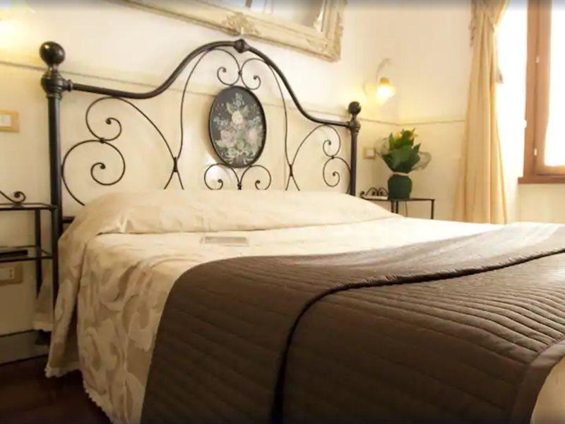 Le Di Via Ottaviano - In Bed and breakfast