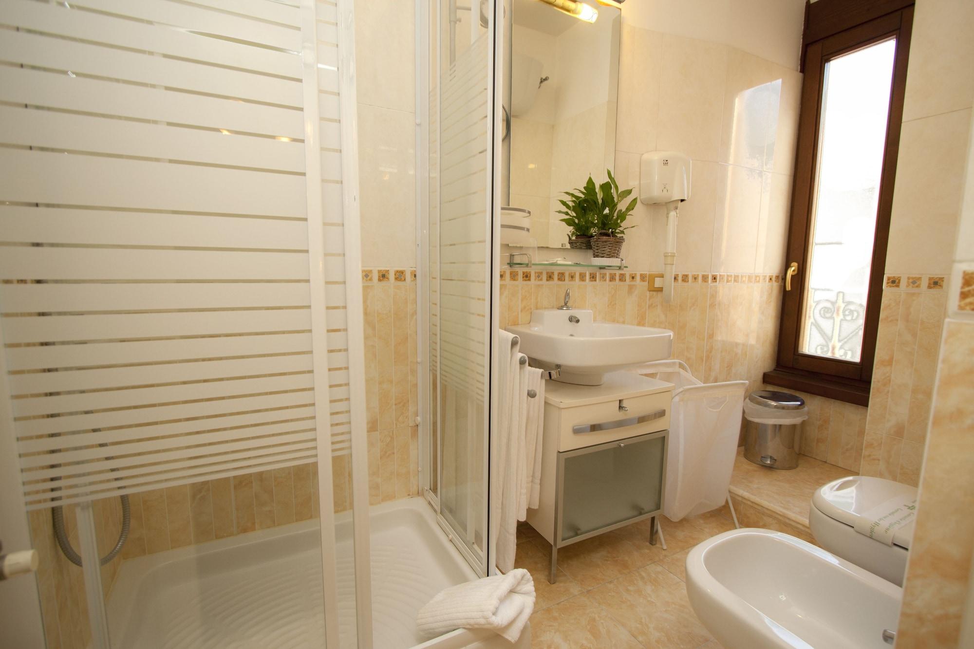 Bed and breakfast Le Di Via Ottaviano - In