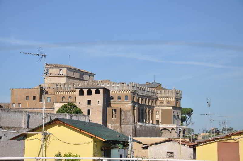 Le Di Via Ottaviano - In Frühstückspension 2*