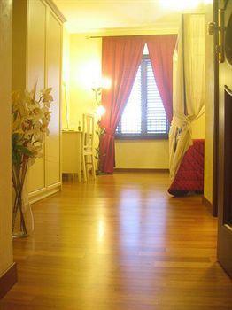 Le Di Via Ottaviano - In Bed and breakfast Roma